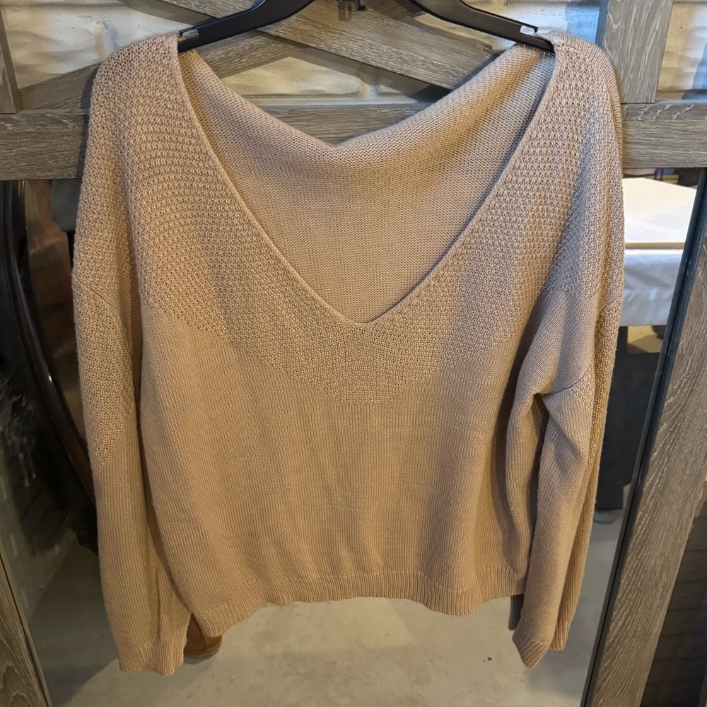 Shein Women’s Off-the-Shoulder Sweater Size Large